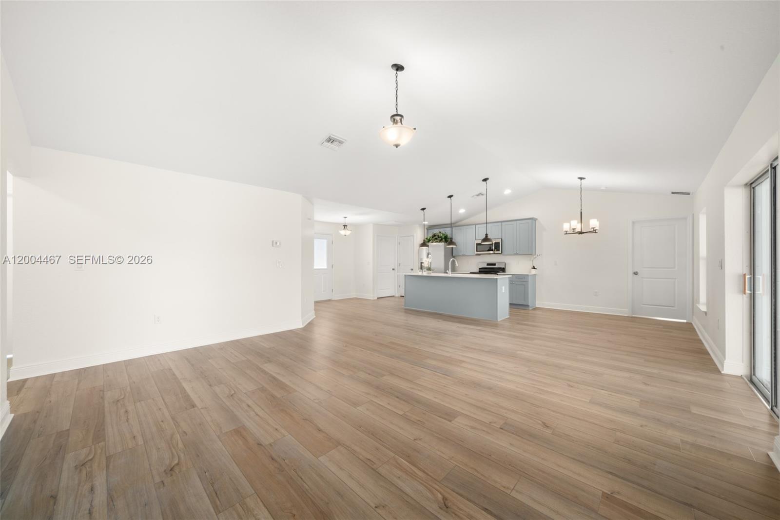 SUN N LAKE OF SEB UNIT 16 - Residential
