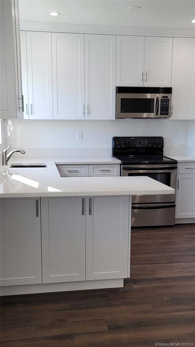 ARBORS CONDO - Residential Lease