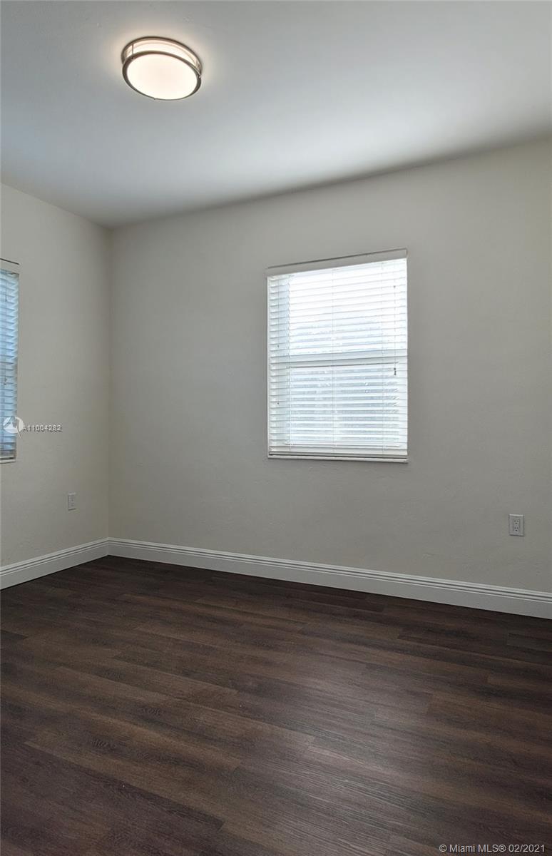 ARBORS CONDO - Residential Lease