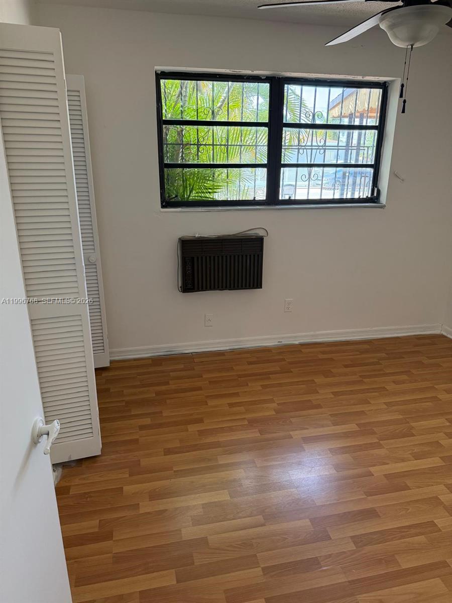 SEL-CLAR MANORS - Residential