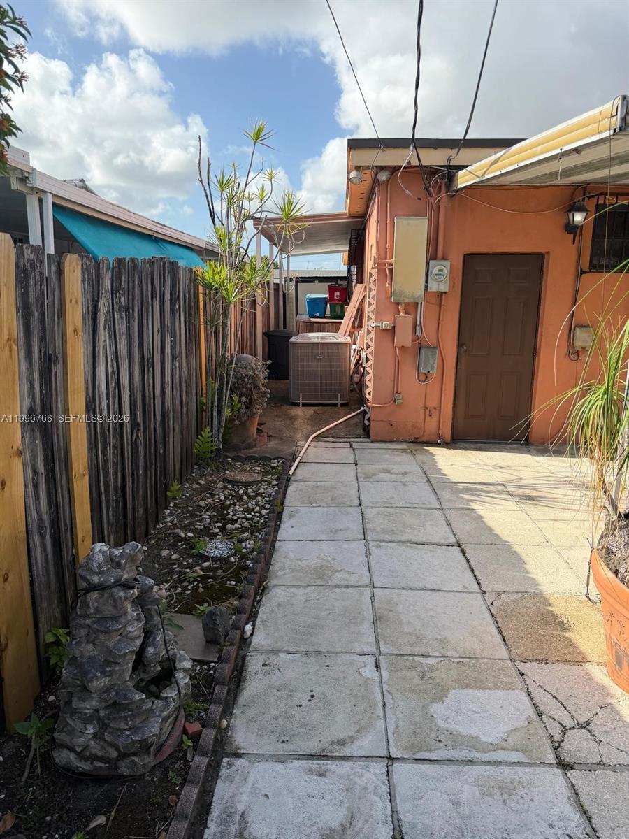 SEL-CLAR MANORS - Residential