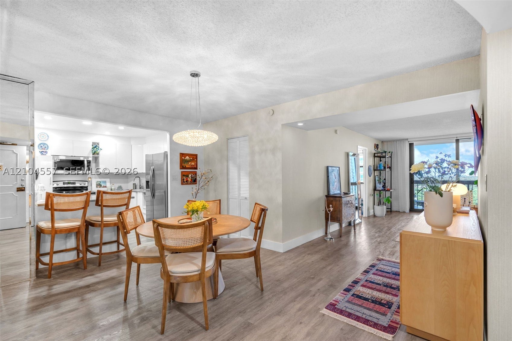 View photos, virtual tours, details... 2333 Brickell Ave 1808
