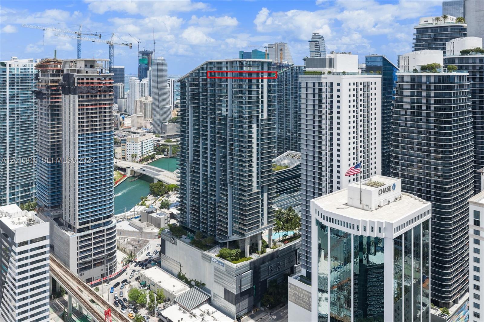 RISE CONDO - Residential