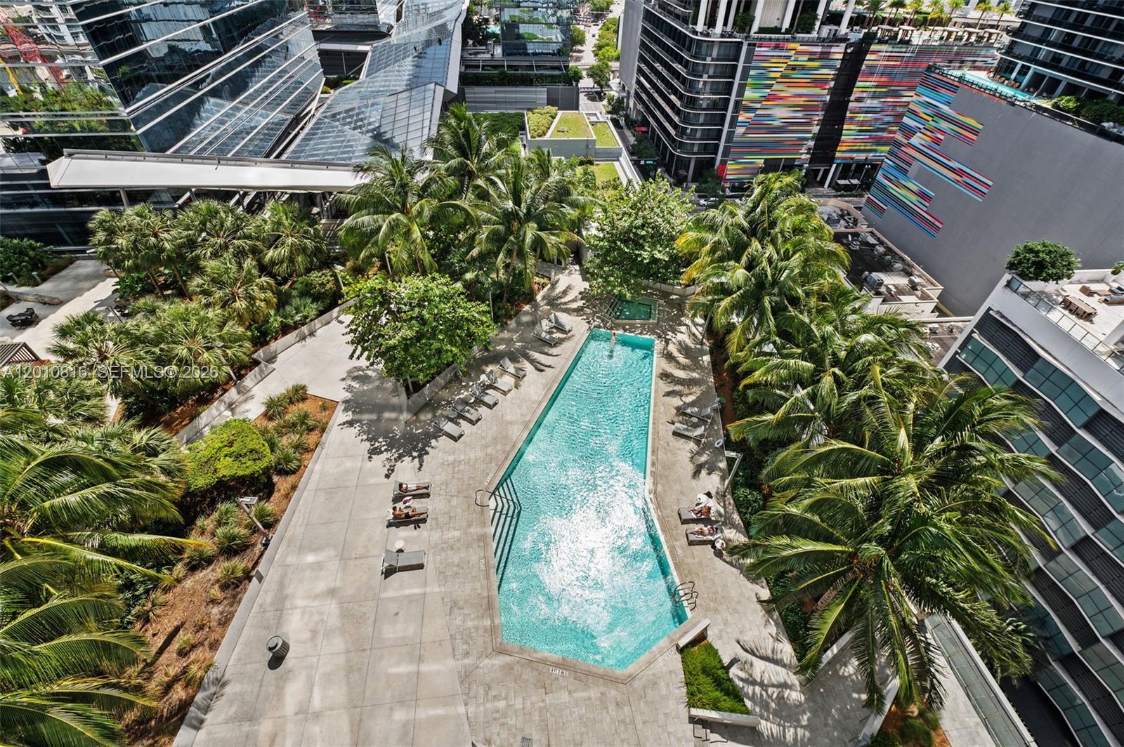 RISE CONDO - Residential