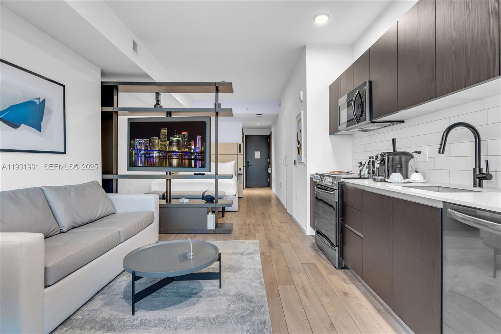 MAP OF MIAMI DADE CO. FL. - Residential