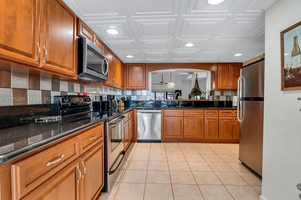 4155 SW 85th Ave