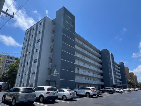 619 NE 14th Ave 507 Hallandale Beach FL 33009