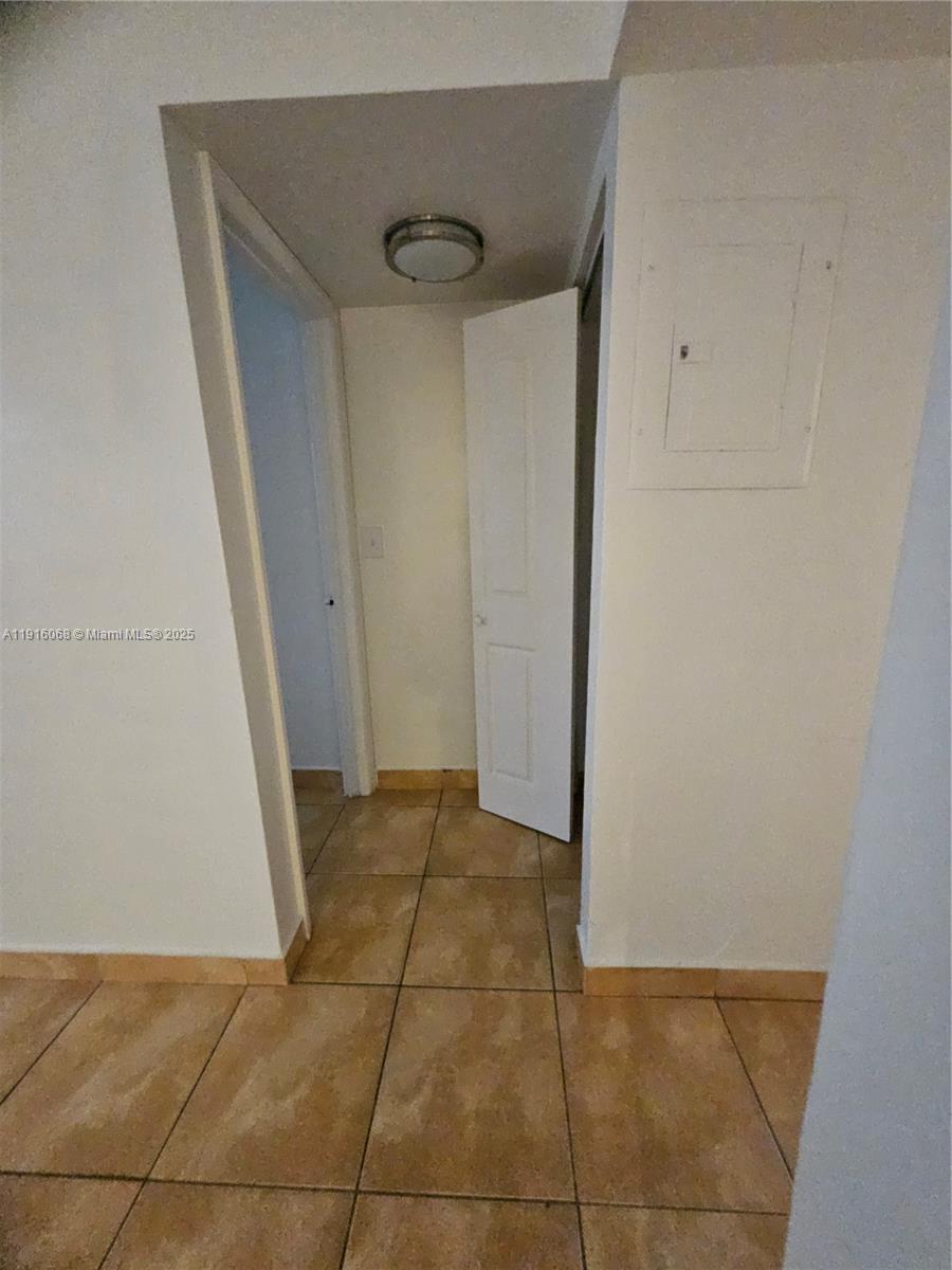 SPRING COVE CONDO - Residential Lease