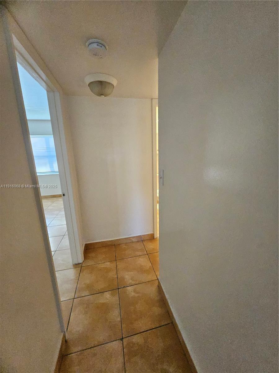 SPRING COVE CONDO - Residential Lease