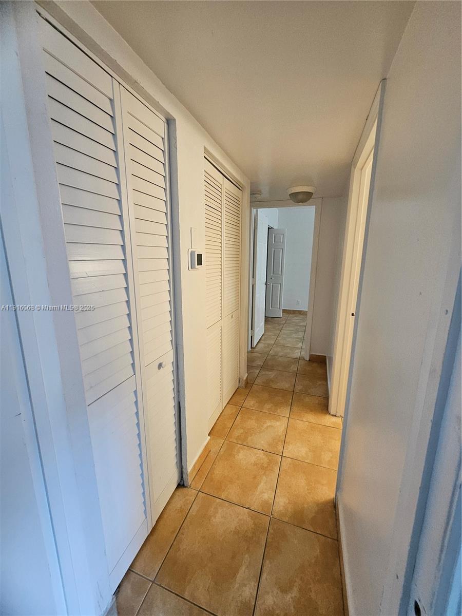 SPRING COVE CONDO - Residential Lease