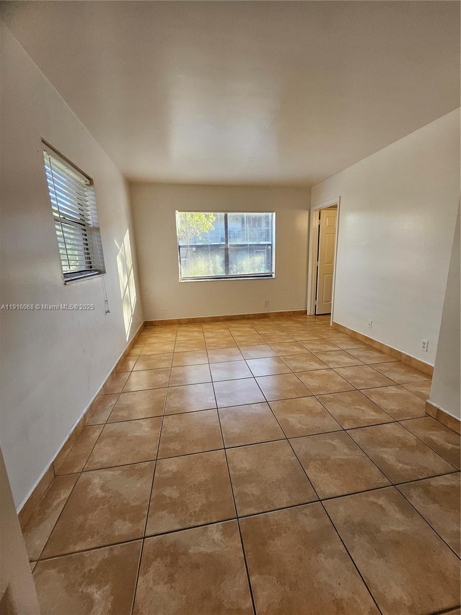 SPRING COVE CONDO - Residential Lease