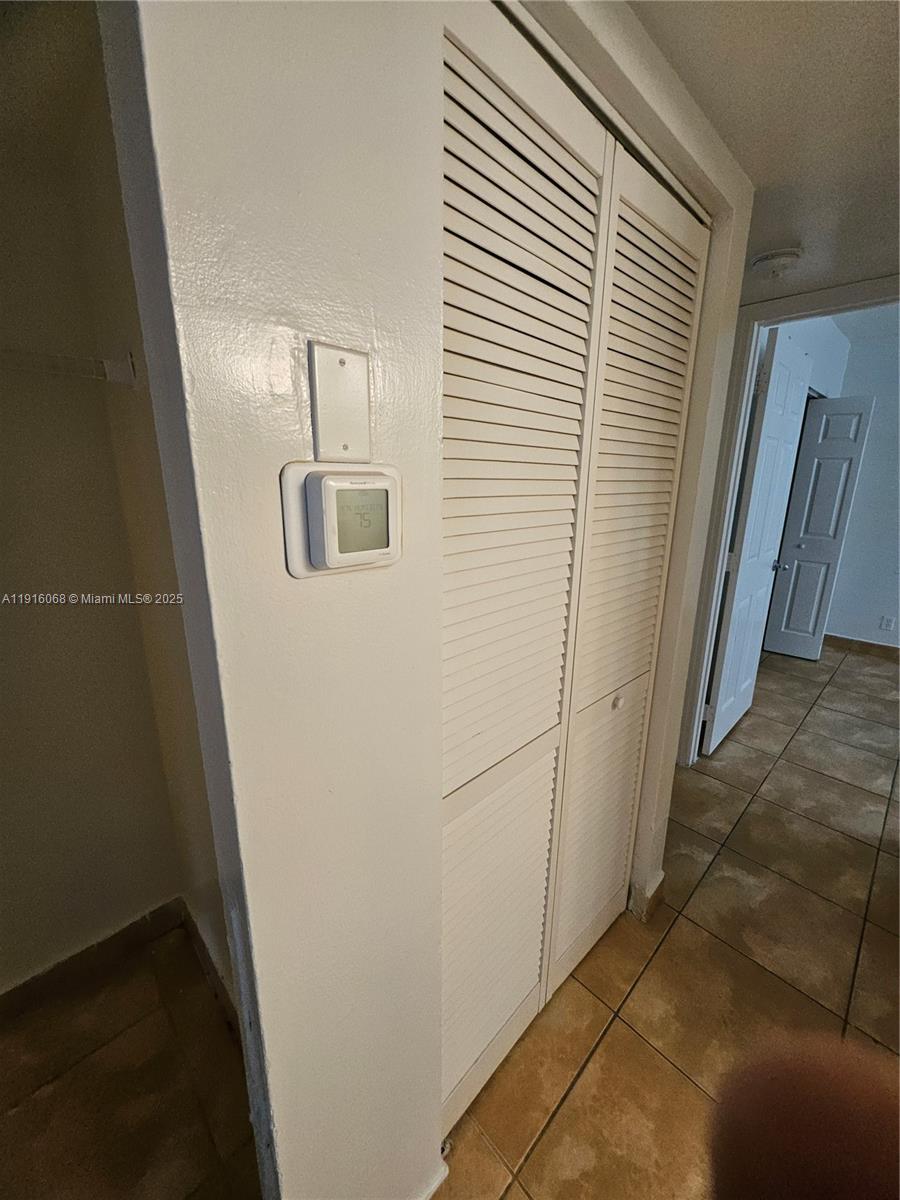 SPRING COVE CONDO - Residential Lease