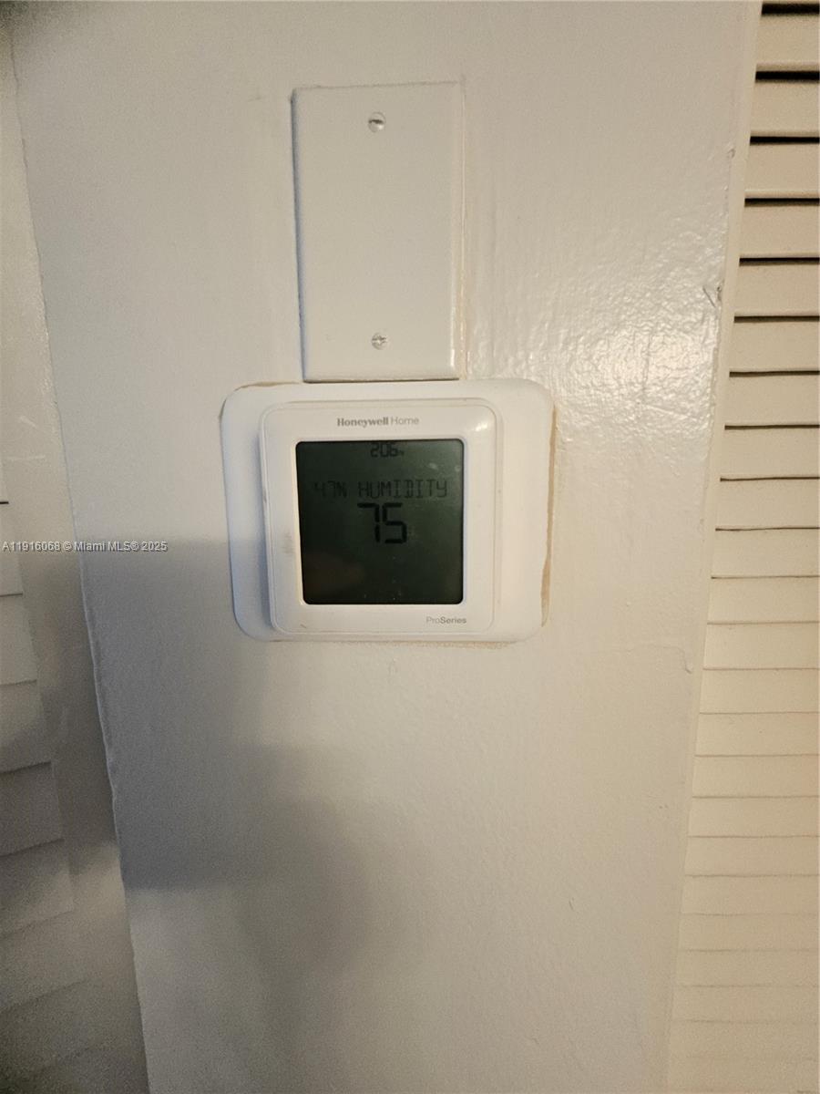 SPRING COVE CONDO - Residential Lease