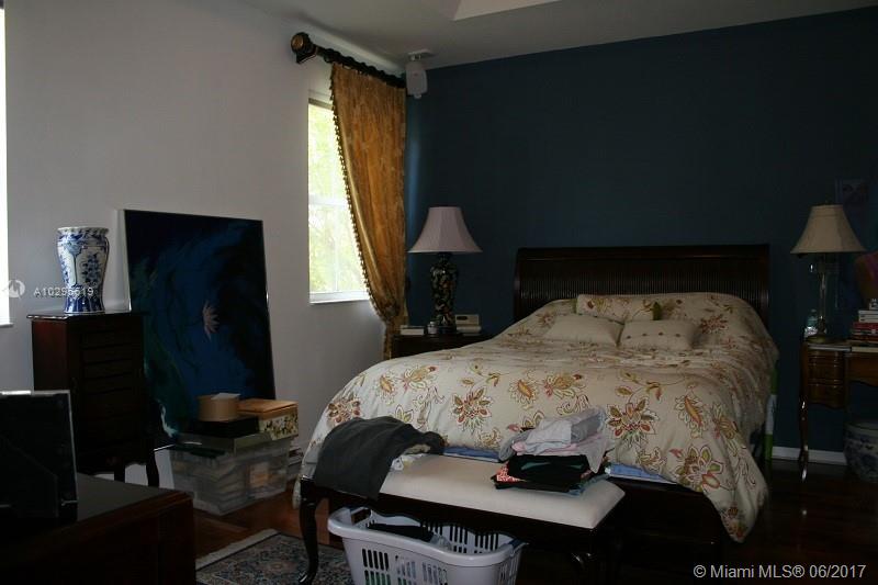 VILLA CASTILLO - Residential Lease