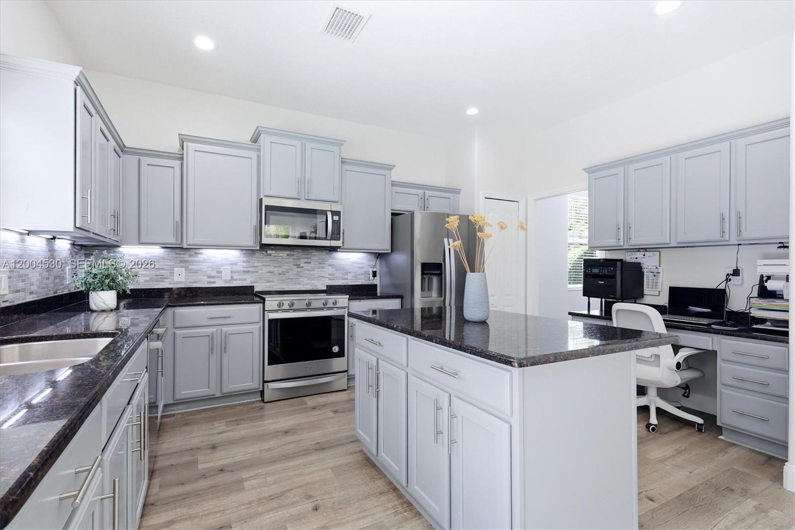 RIVENDELL UNIT 3-E - Residential