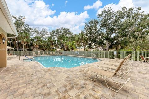 Tiny photo for 674 Clear Creek Drive, Sarasota, FL 34229 (MLS # A12004530)