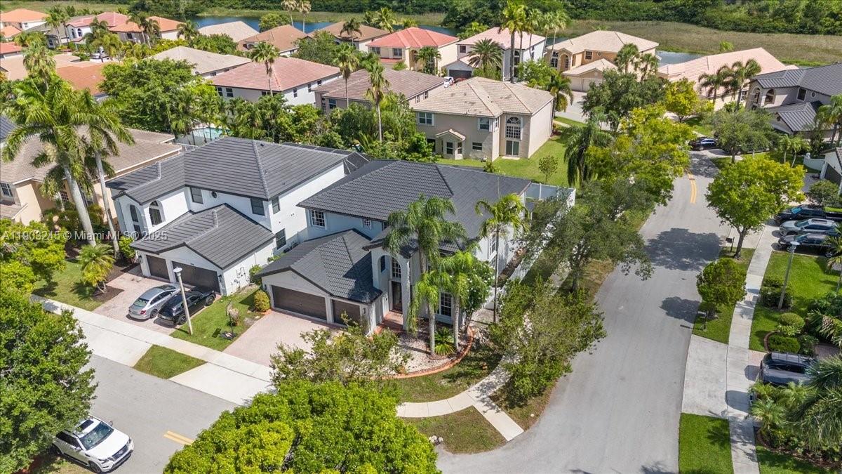 SILVER LAKES PHASE III RE - Residential