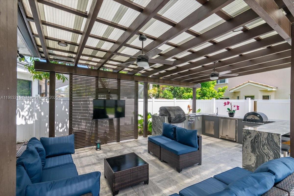 SILVER LAKES PHASE III RE - Residential