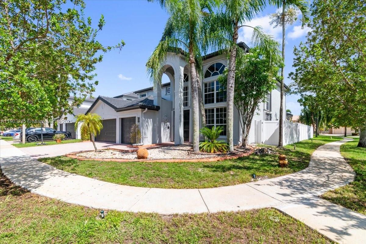 SILVER LAKES PHASE III RE - Residential