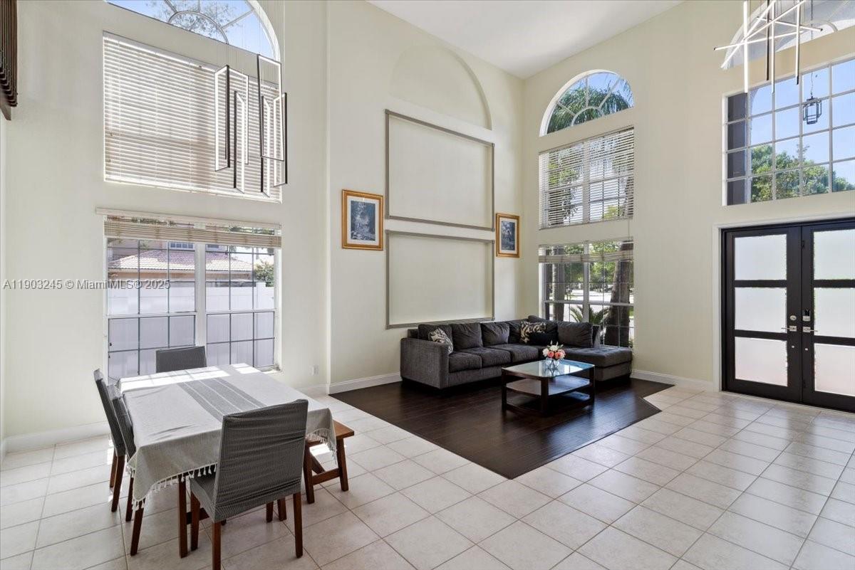 SILVER LAKES PHASE III RE - Residential