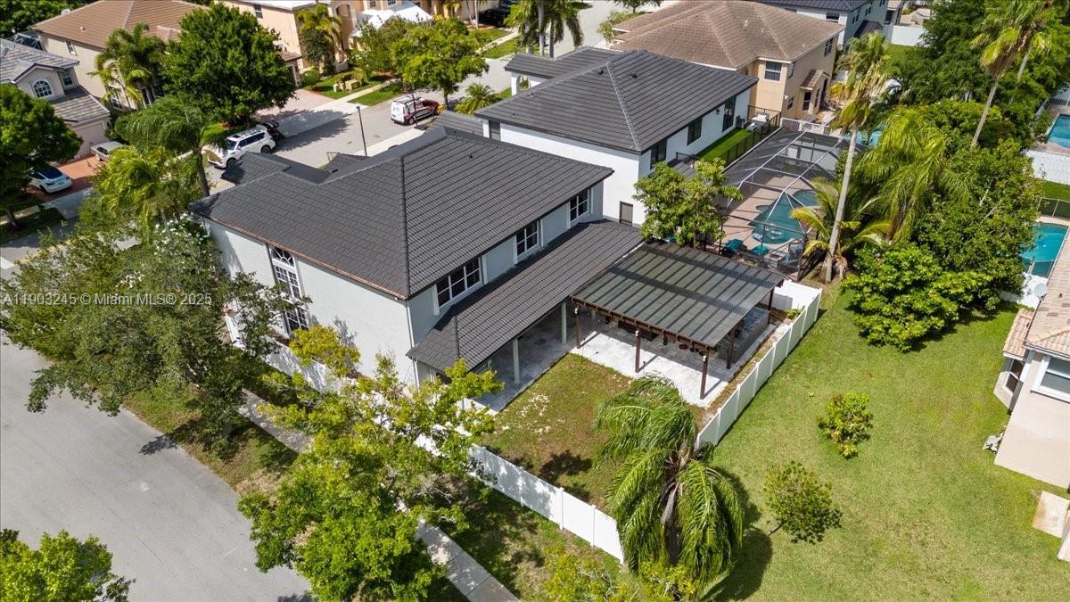 SILVER LAKES PHASE III RE - Residential