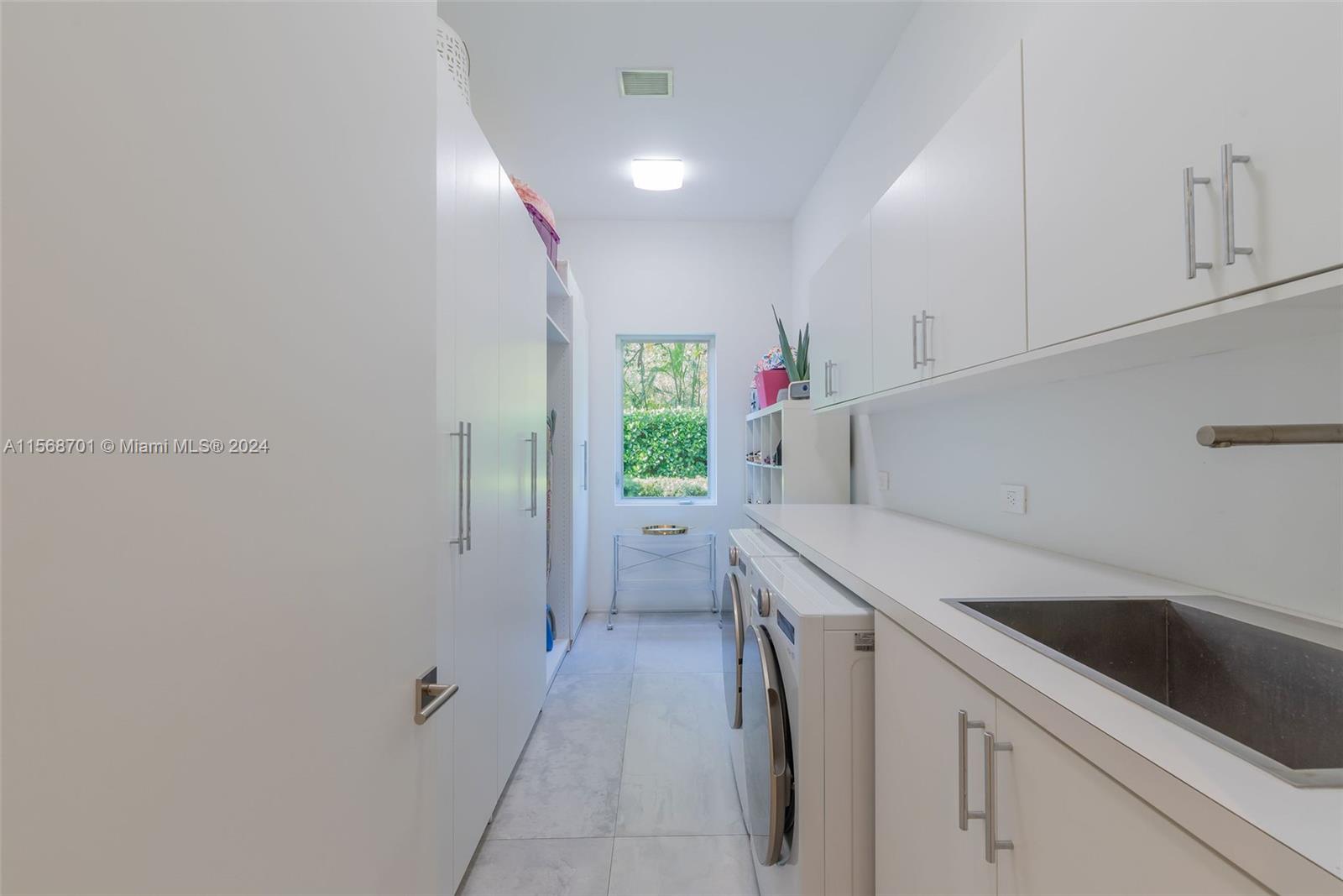 OAKRIDGE ESTATES SEC 1 - Residential