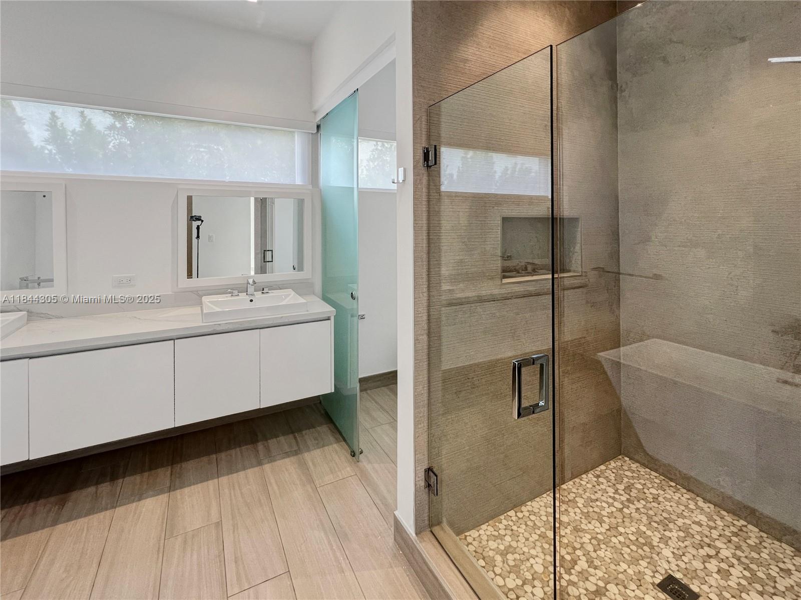 WESTON ESTATES - Residential