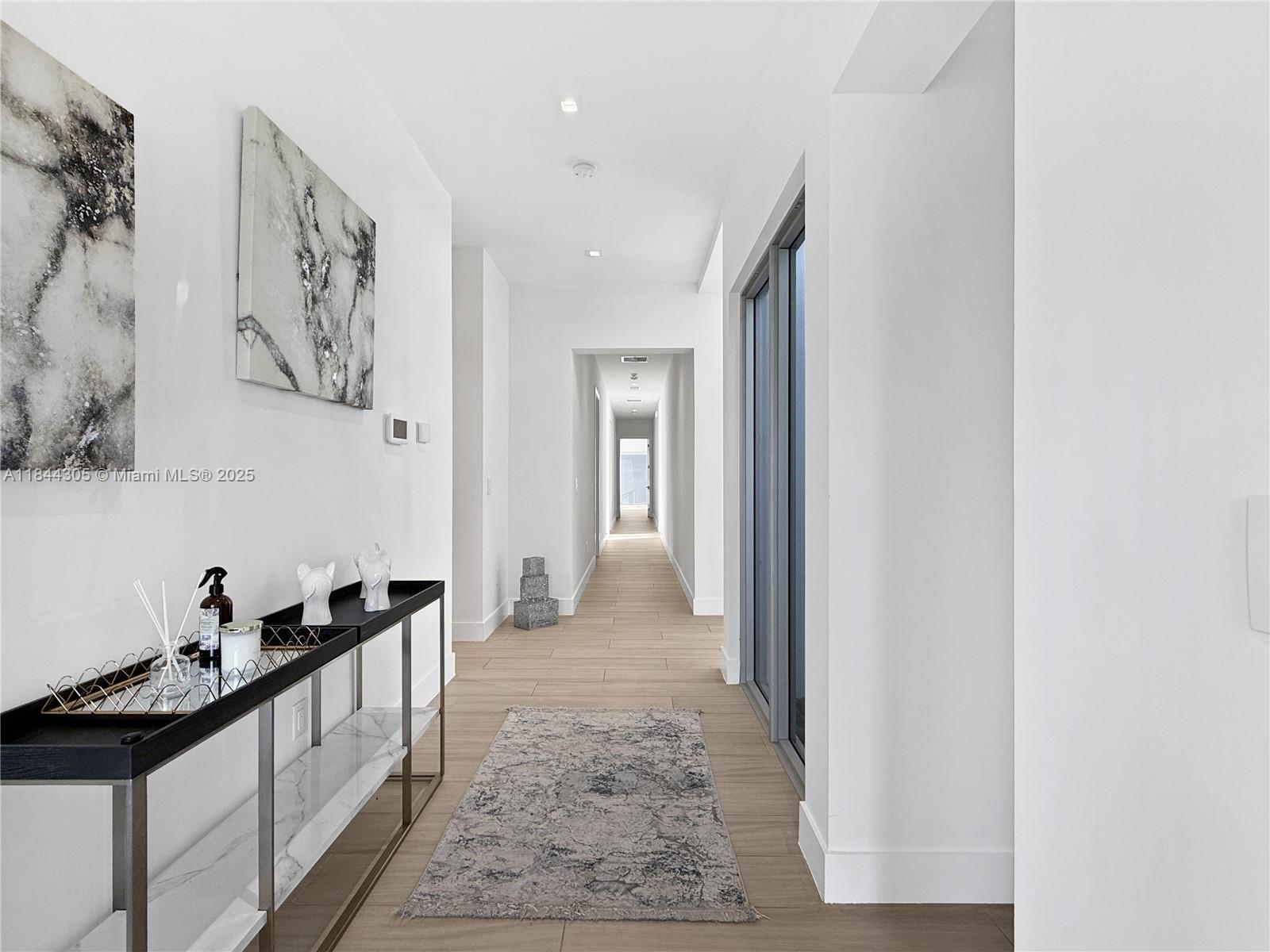 WESTON ESTATES - Residential