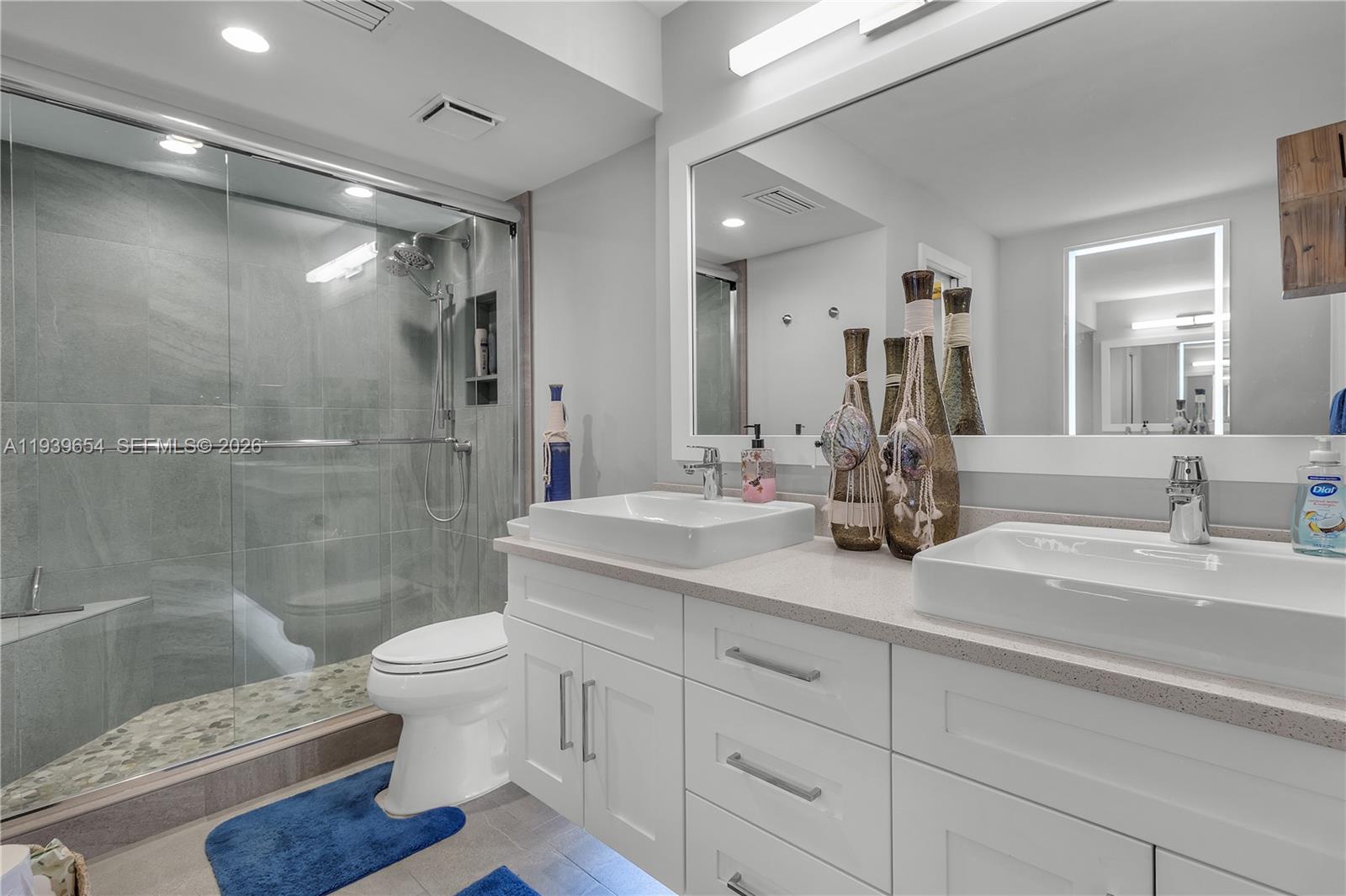 SOUTH SEAS WEST CONDO APT - Residential