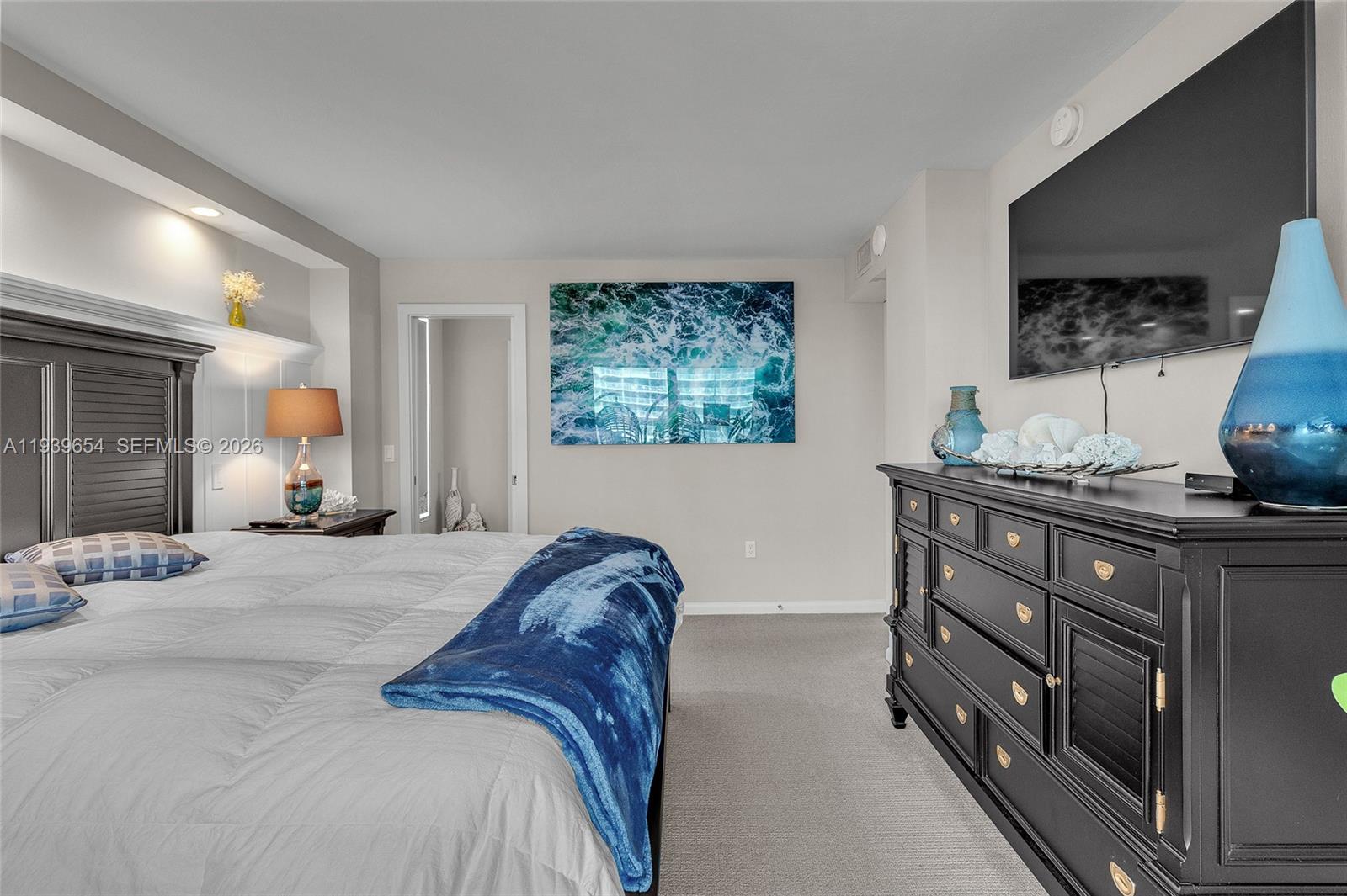 SOUTH SEAS WEST CONDO APT - Residential