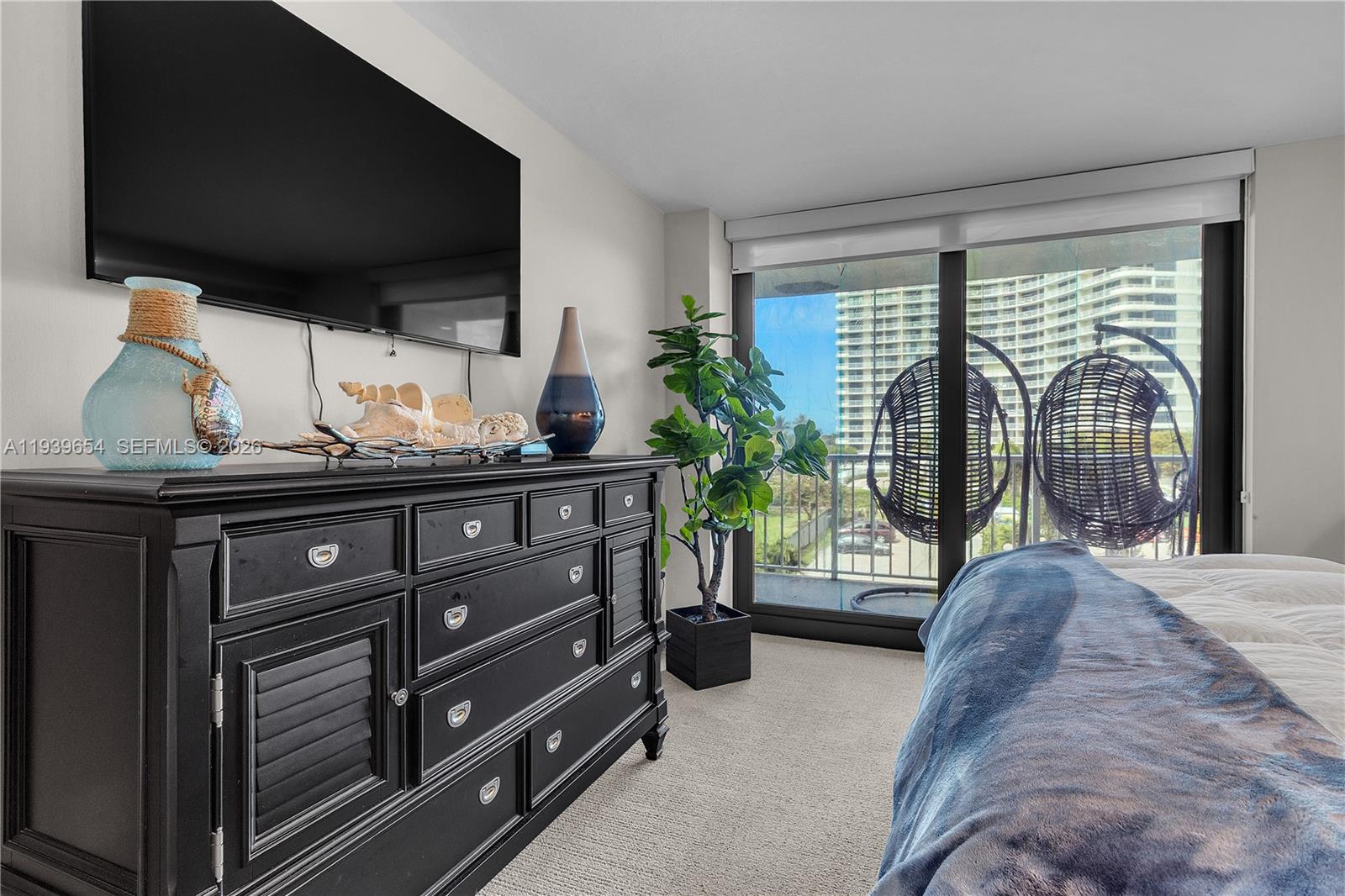 SOUTH SEAS WEST CONDO APT - Residential