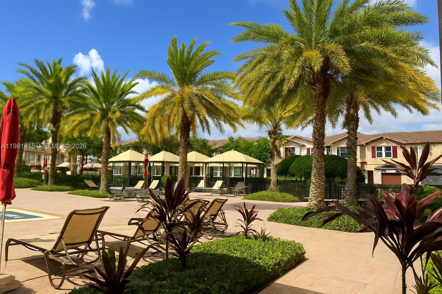 GARDEN ESTATES AT THE HAM - Residential