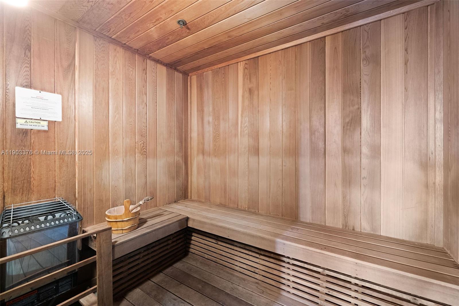 BRICKELL HOUSE CONDO - Residential