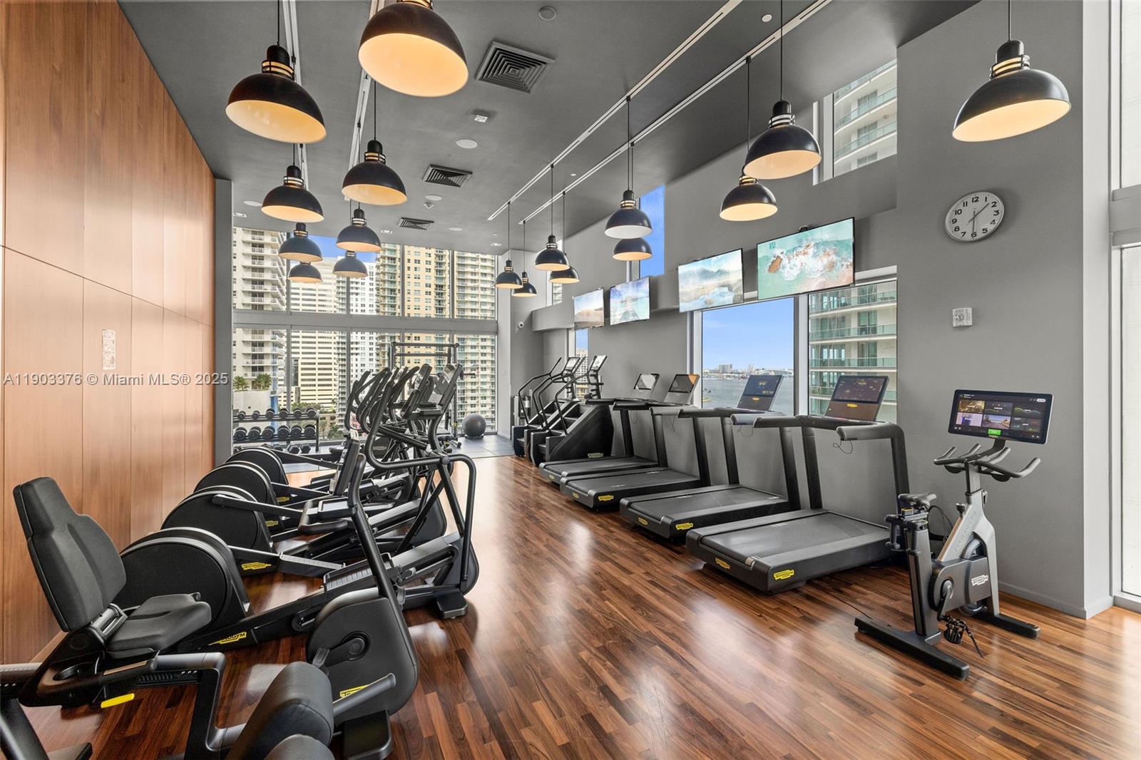 BRICKELL HOUSE CONDO - Residential