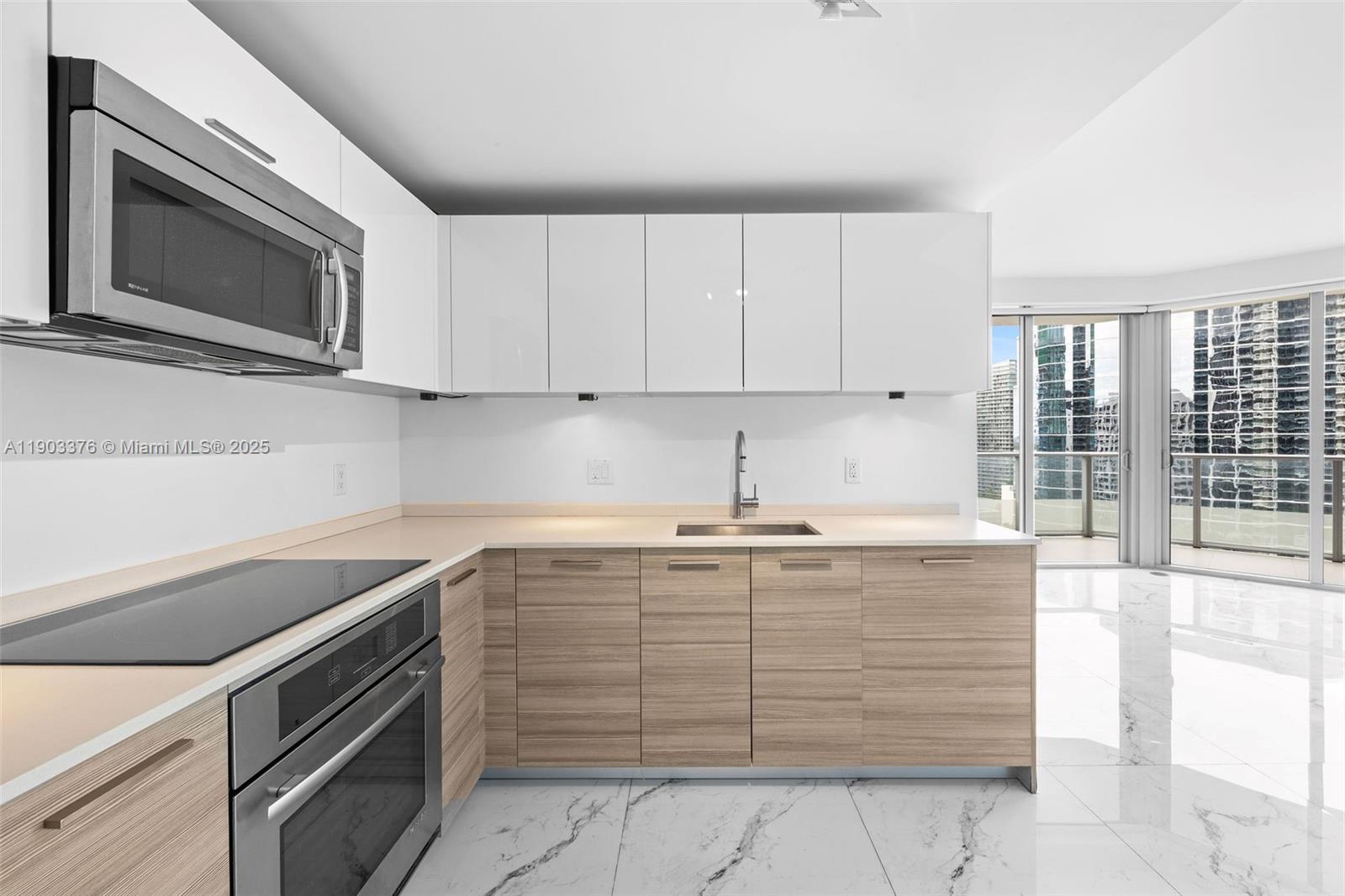 BRICKELL HOUSE CONDO - Residential