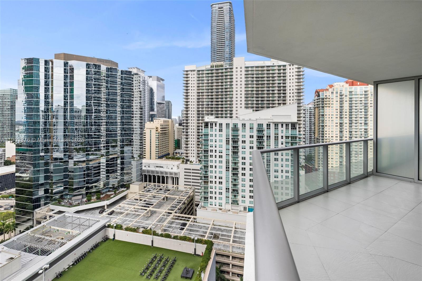 BRICKELL HOUSE CONDO - Residential