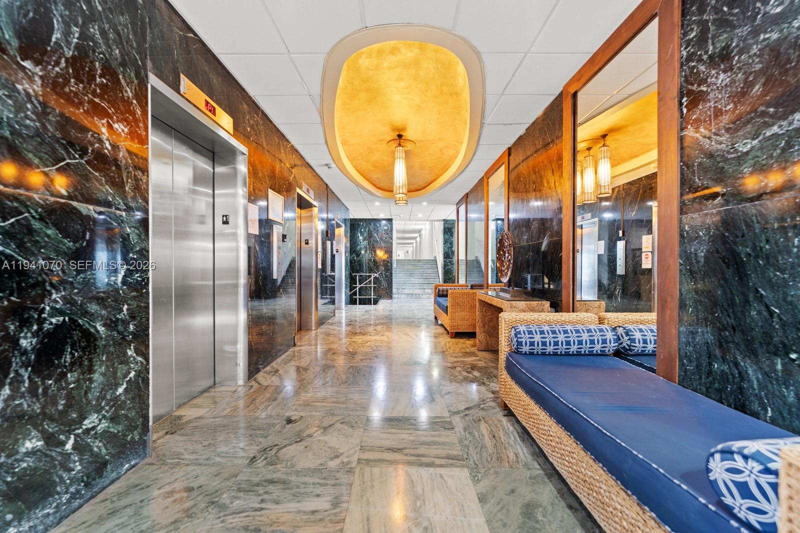 ARLEN HOUSE WEST CONDO - Residential