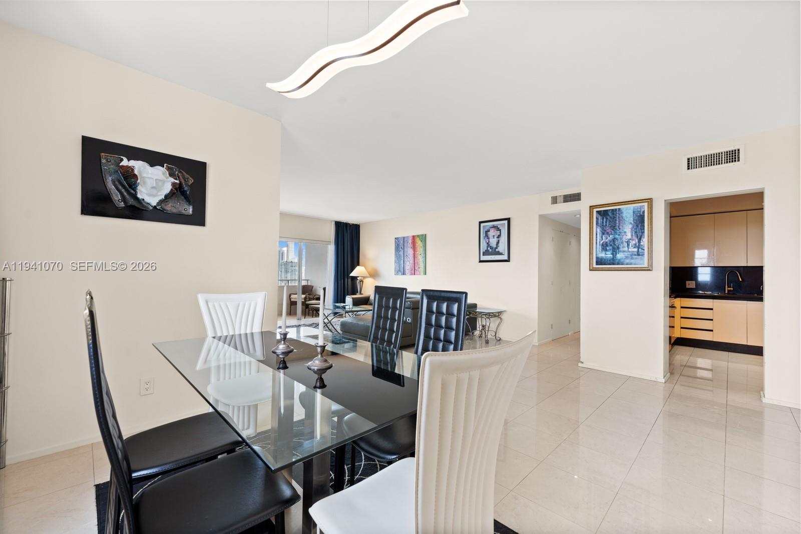 ARLEN HOUSE WEST CONDO - Residential