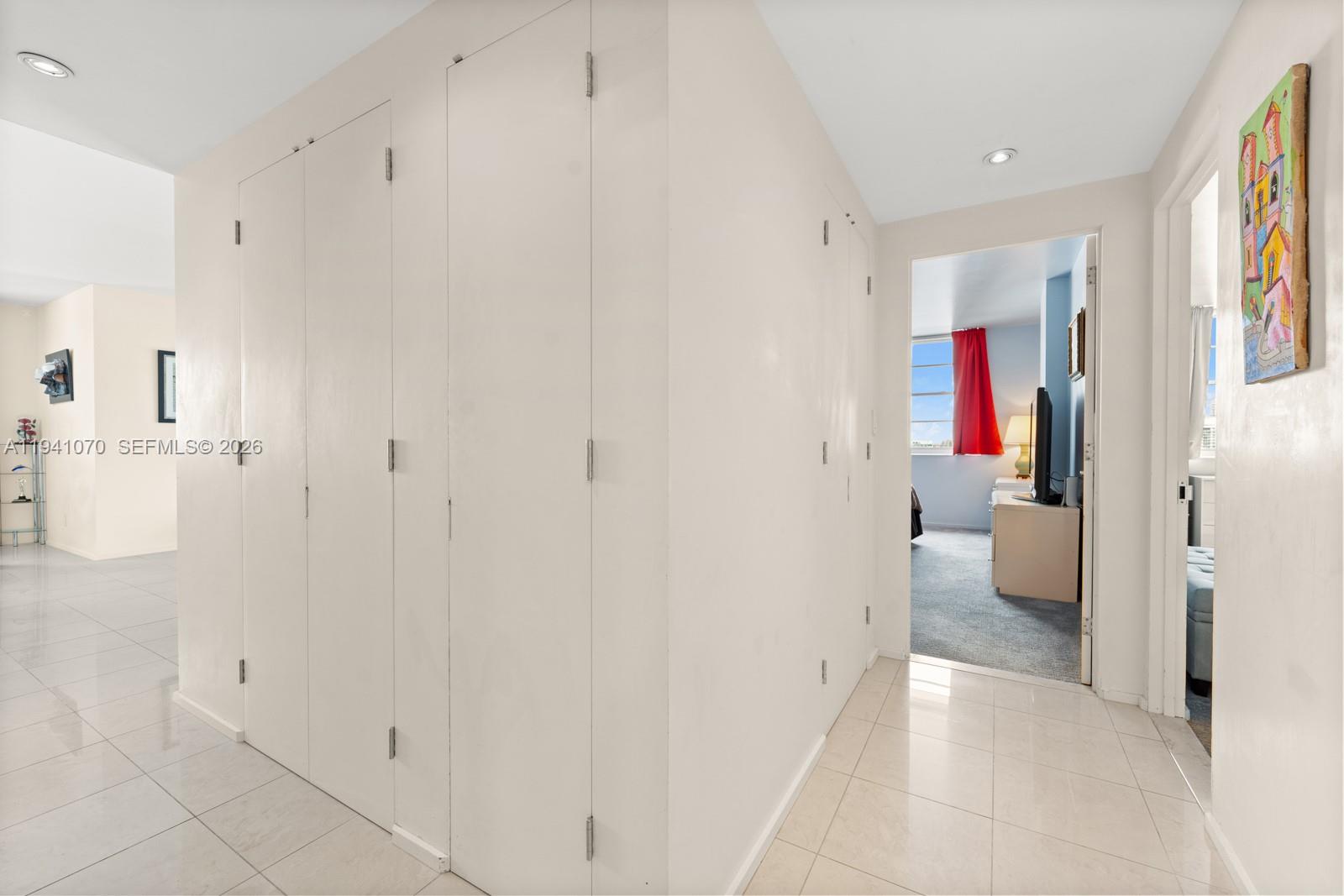 ARLEN HOUSE WEST CONDO - Residential