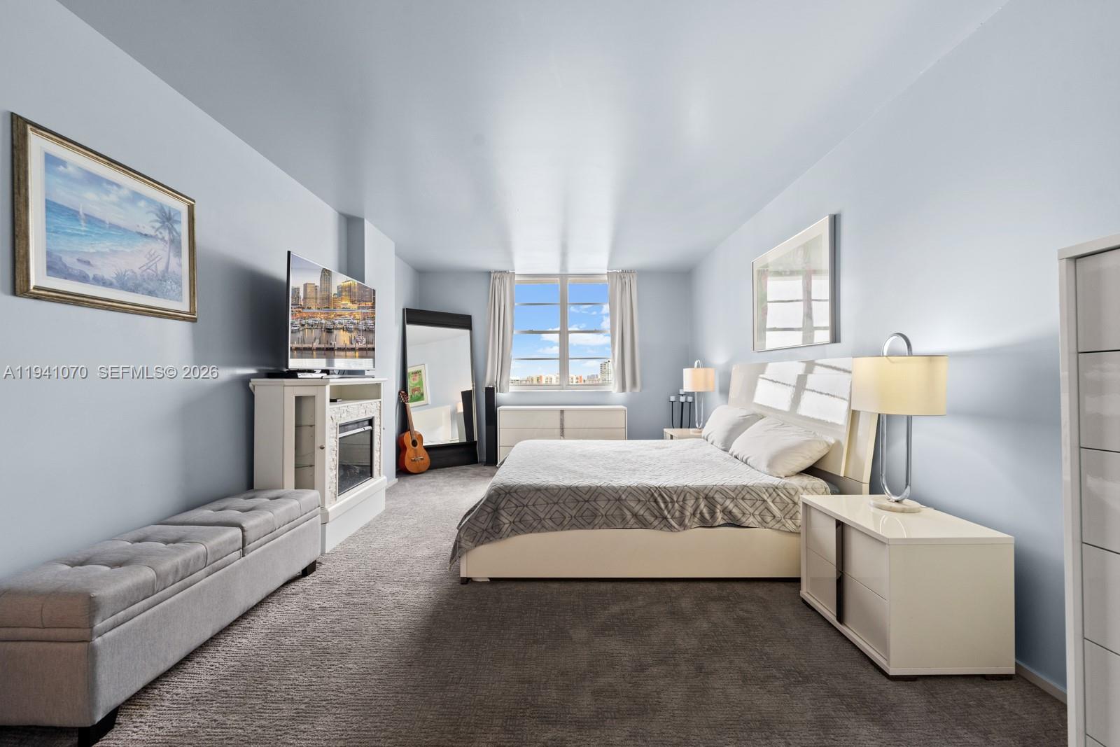 ARLEN HOUSE WEST CONDO - Residential