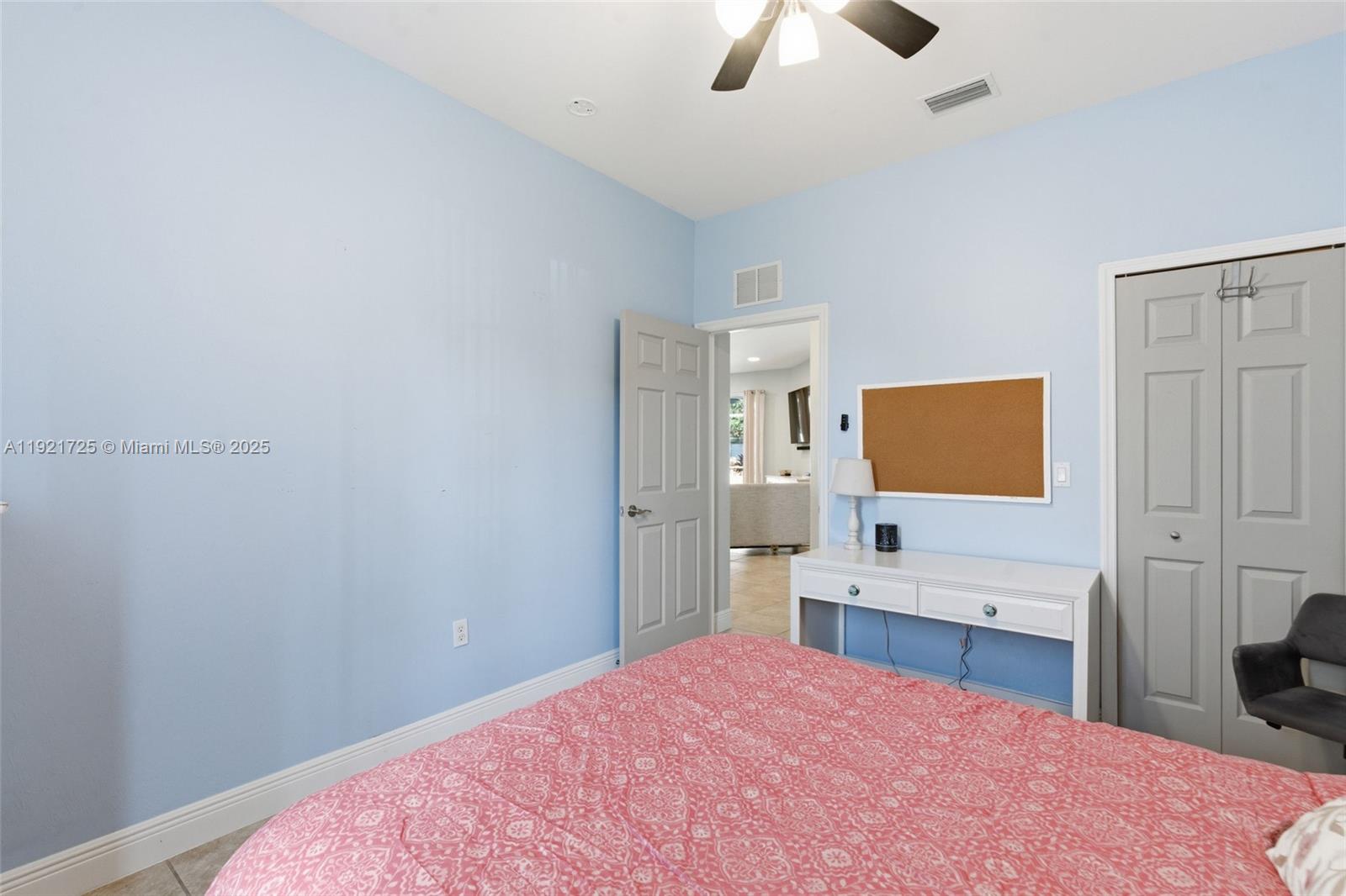 HAWK'S PRESERVE - Residential