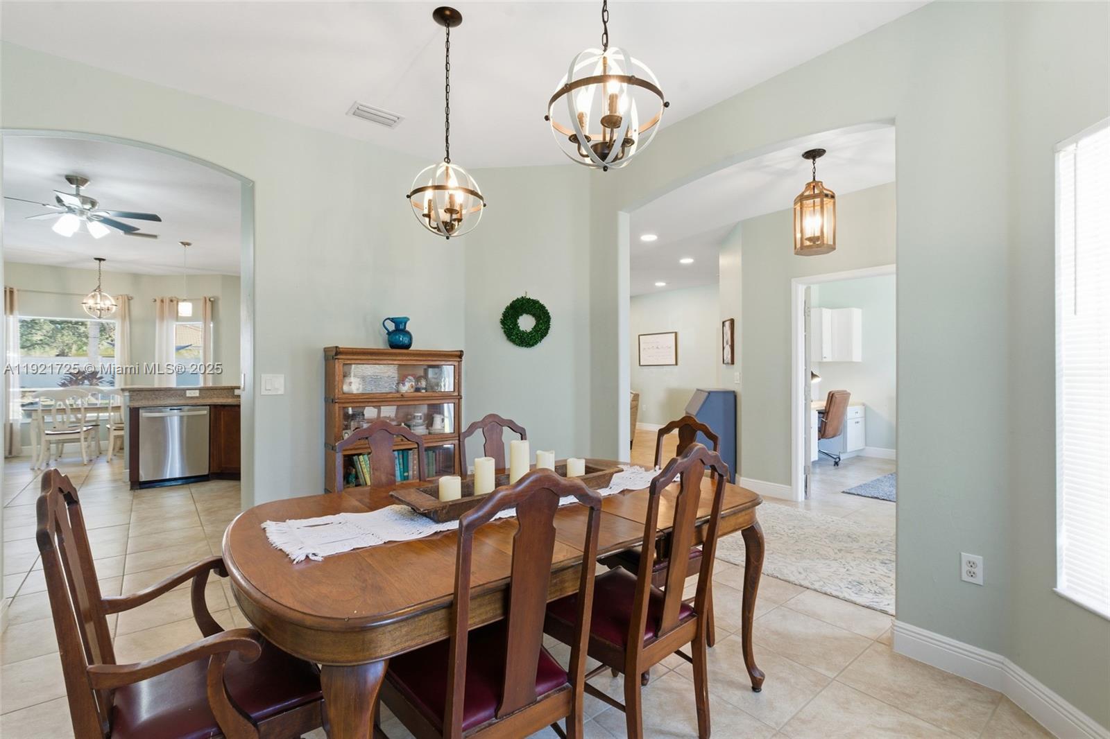 HAWK'S PRESERVE - Residential