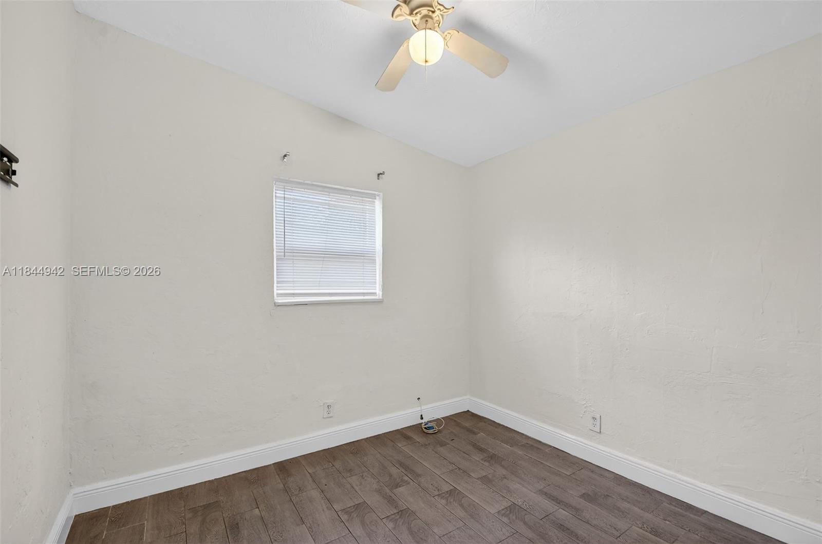 ROOSEVELT ESTATES - Residential