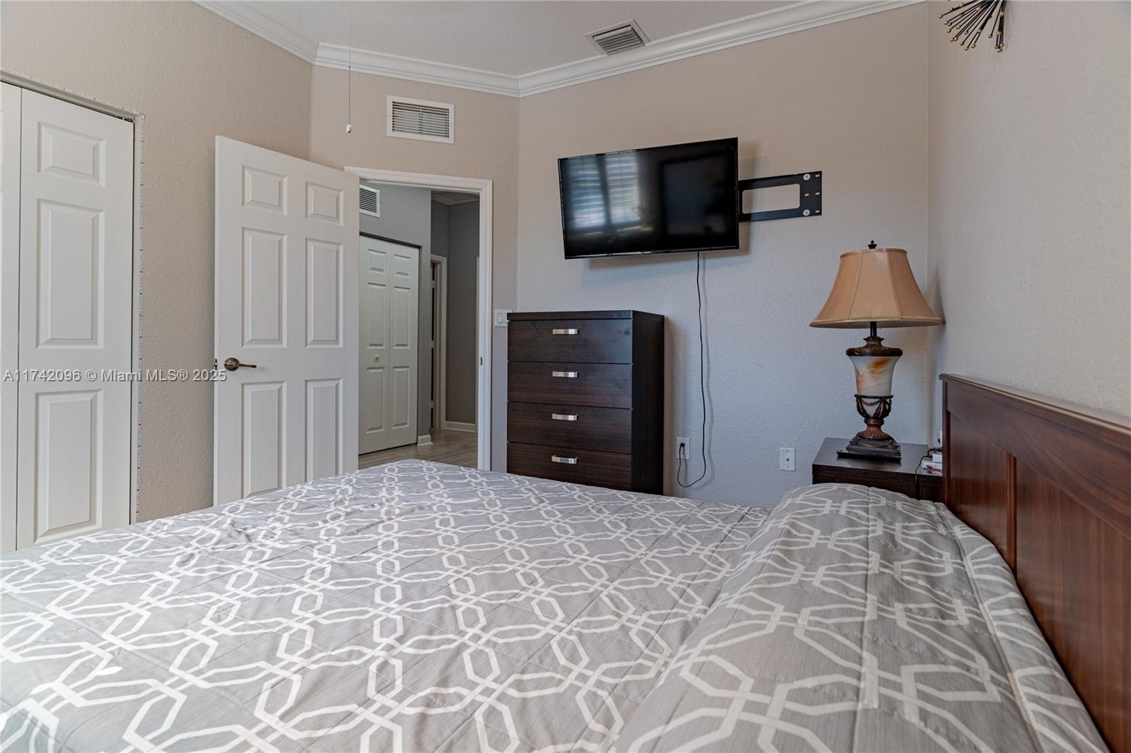 SILVER PALM EAST SEC FOUR - Residential