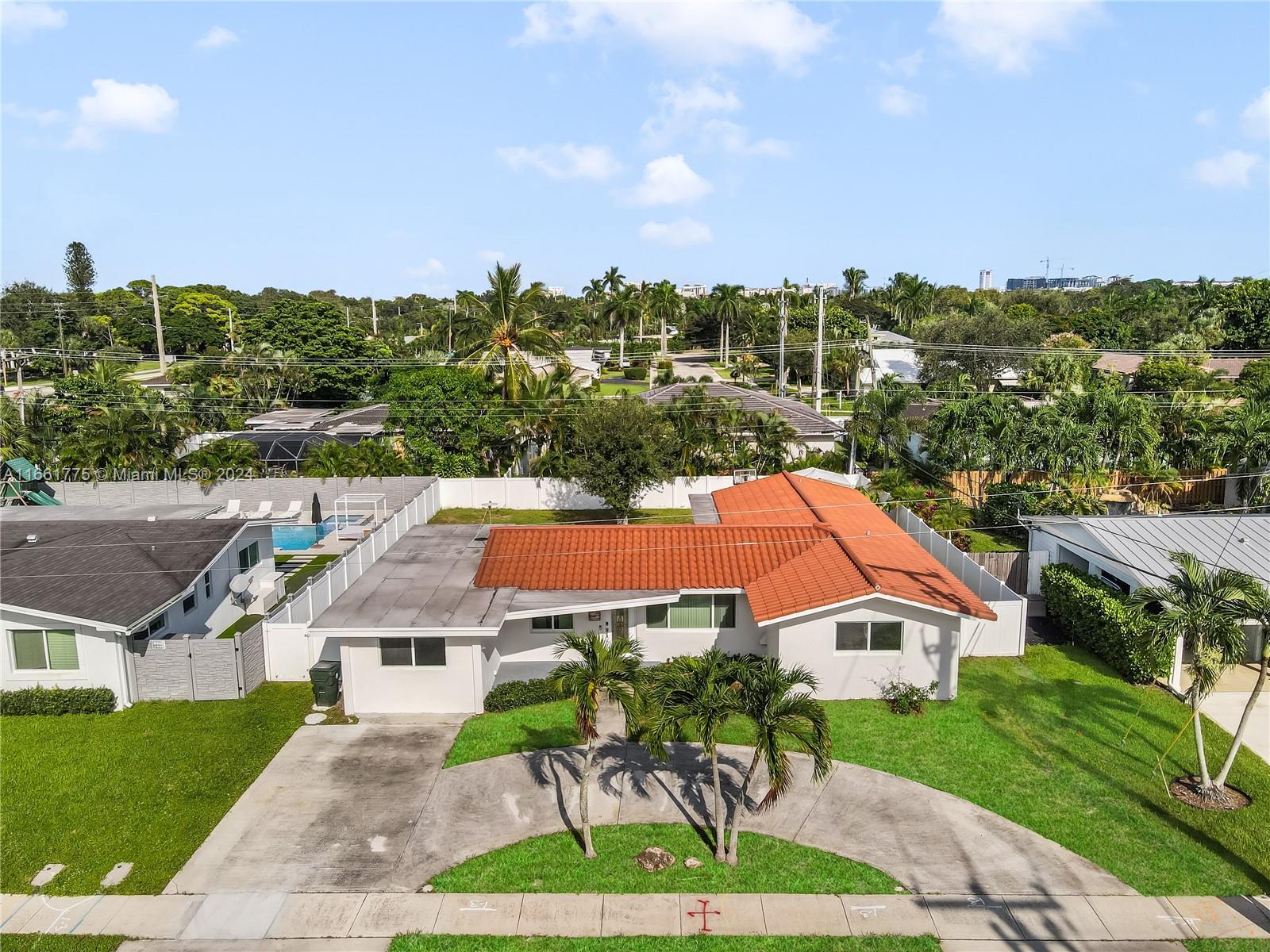 PALMETTO PARK TERRACE UNI - Residential