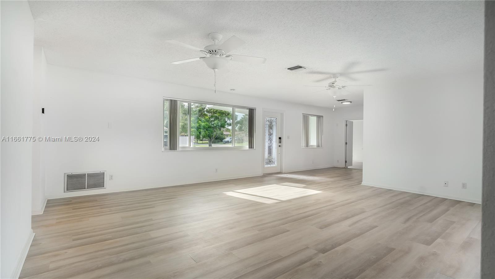 PALMETTO PARK TERRACE UNI - Residential