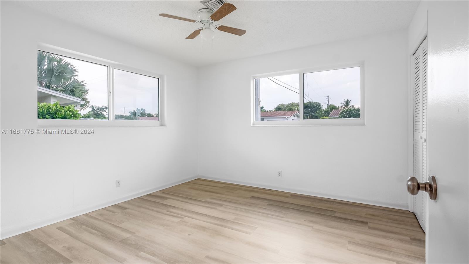 PALMETTO PARK TERRACE UNI - Residential