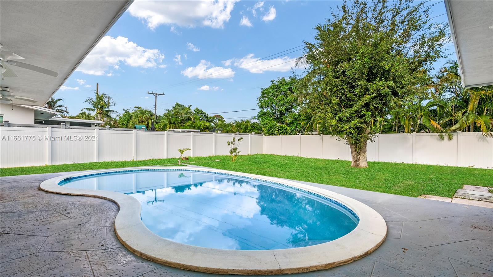 PALMETTO PARK TERRACE UNI - Residential