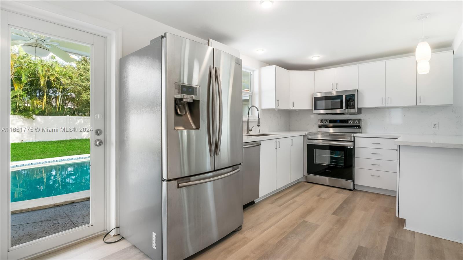 PALMETTO PARK TERRACE UNI - Residential