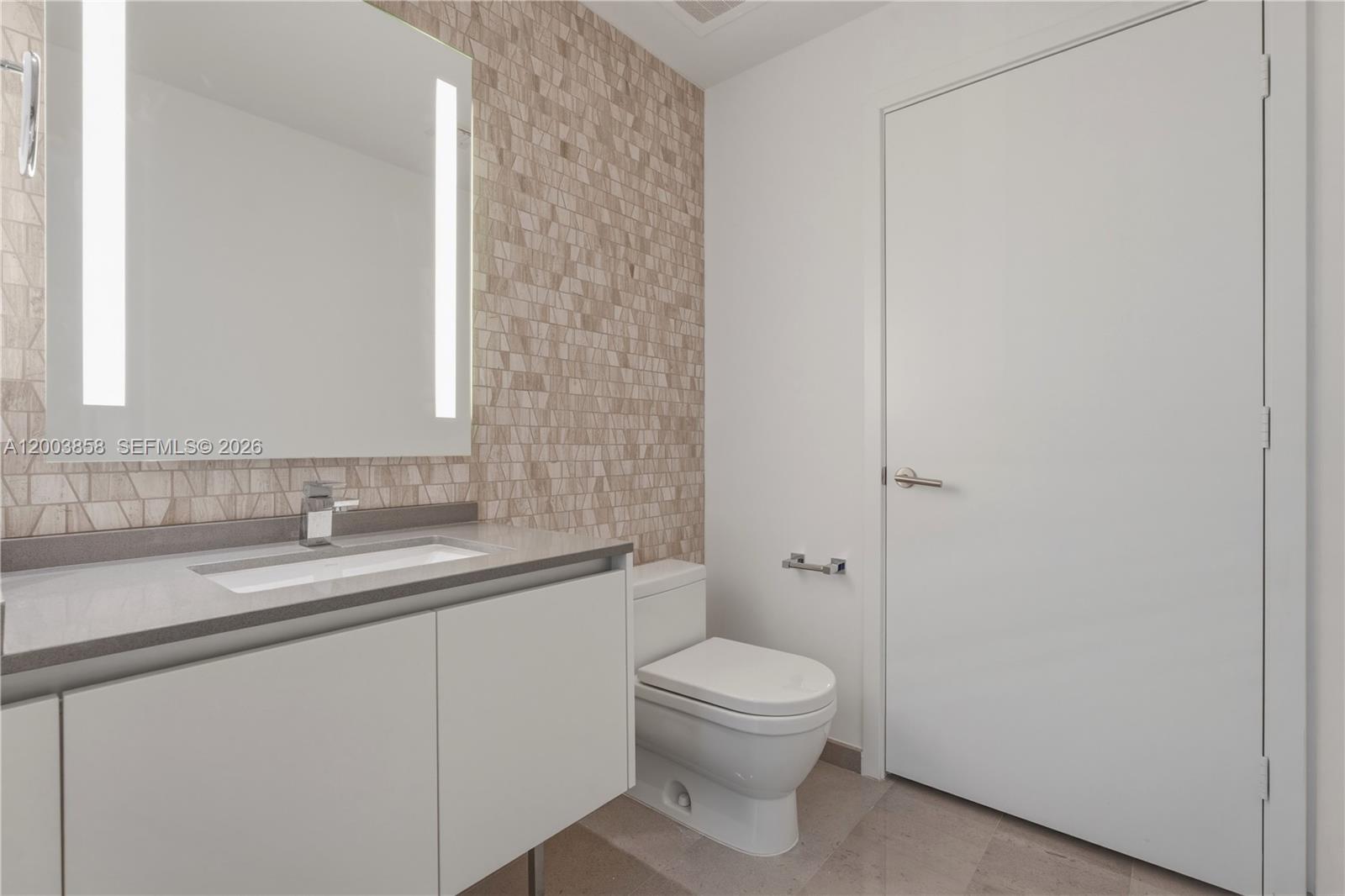 RISE CONDO - Residential